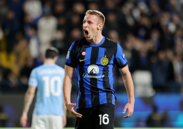Reporter: Flatesi is likely to leave Inter Milan this summer, and many teams such as Manchester United and Atletico Madrid are interested in it.